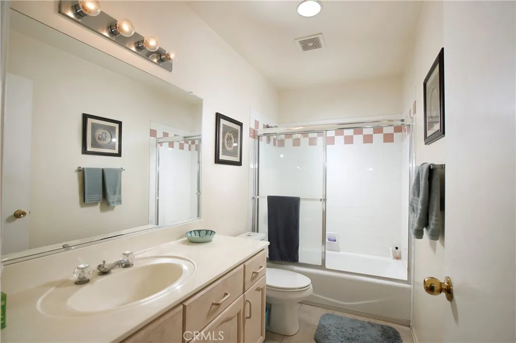 510 N Shelton Street 2, Burbank, California 91506 home-pic-9